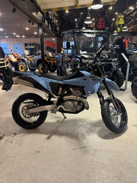 Suzuki DRZ 400 SM 2025